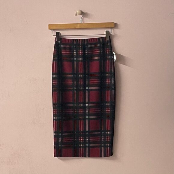 Charlotte Russe Red Tartan Plaid Pencil Skirt Size M NWT - Picture 1 of 11